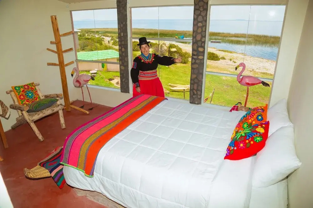 titicaca lodge - LUQUINA