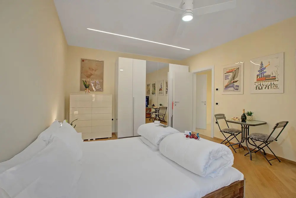 Les Suites Di Sara
