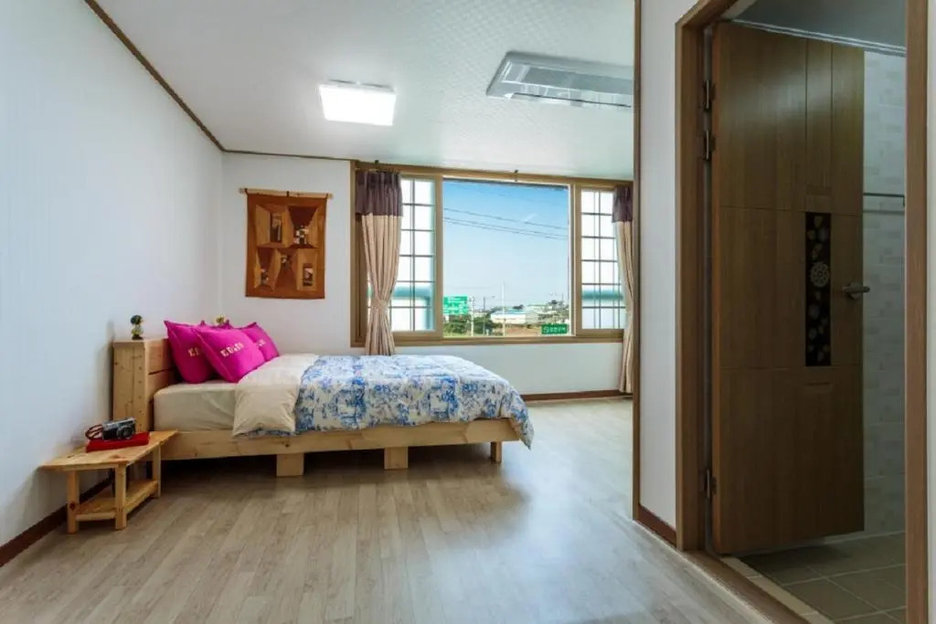 Jeju Wayo Pension