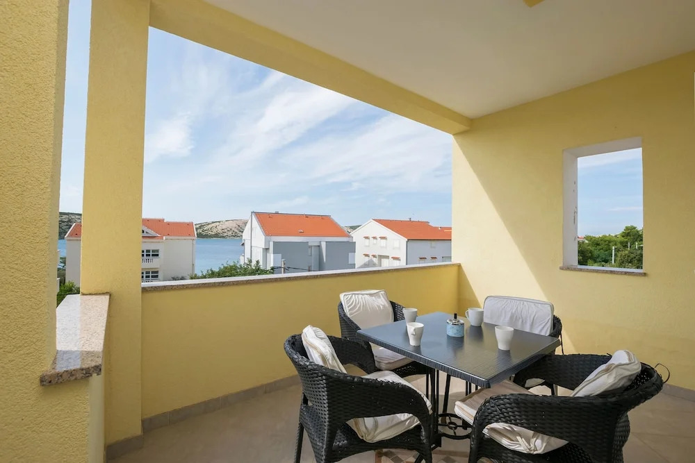 Apartments Only For Family