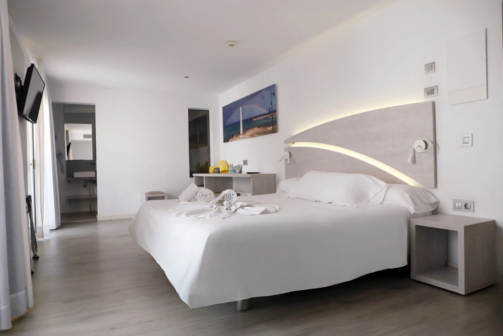 Llaut Boutique Hotel