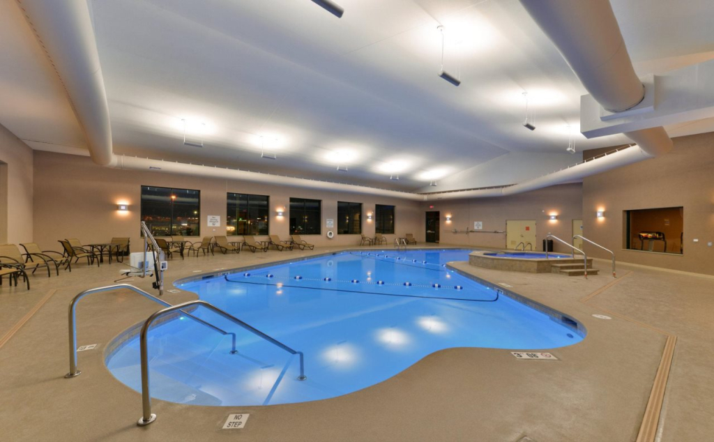 Holiday Inn Express Breezewood by IHG