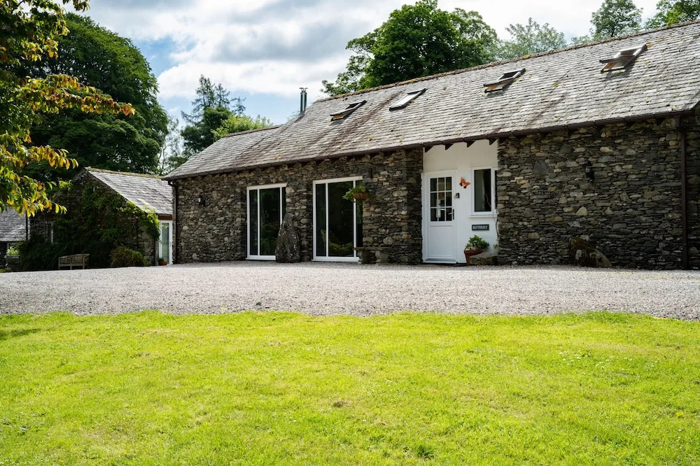 Low Jock Scar Country Estate