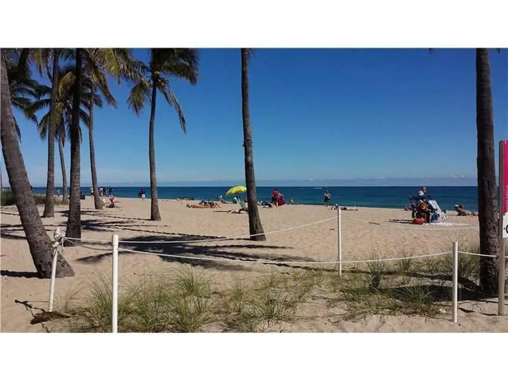 Atlantic Beach & Harbor Resort