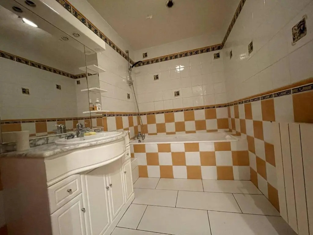 Appartement Hendaye, 3 pièces, 6 personnes - FR-1-104-156