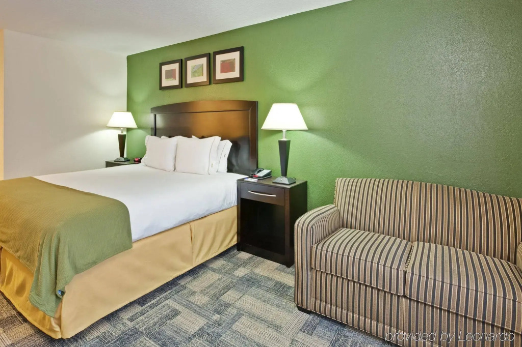 Holiday Inn Express Pekin - Peoria Area by IHG