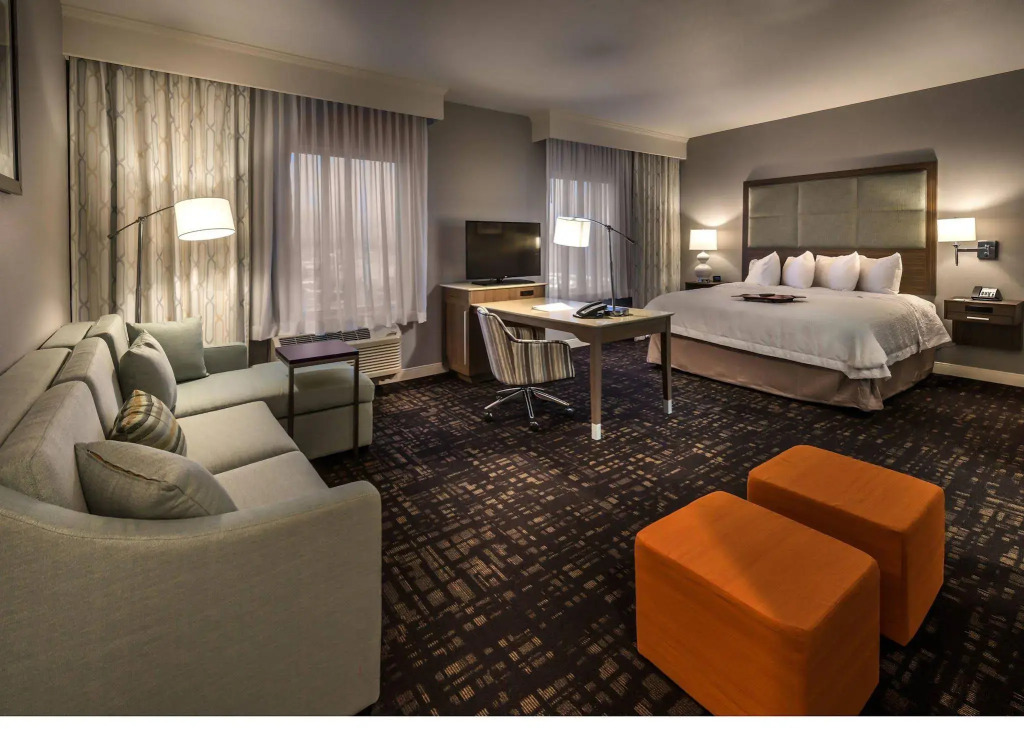 Hampton Inn & Suites - Reno West, NV