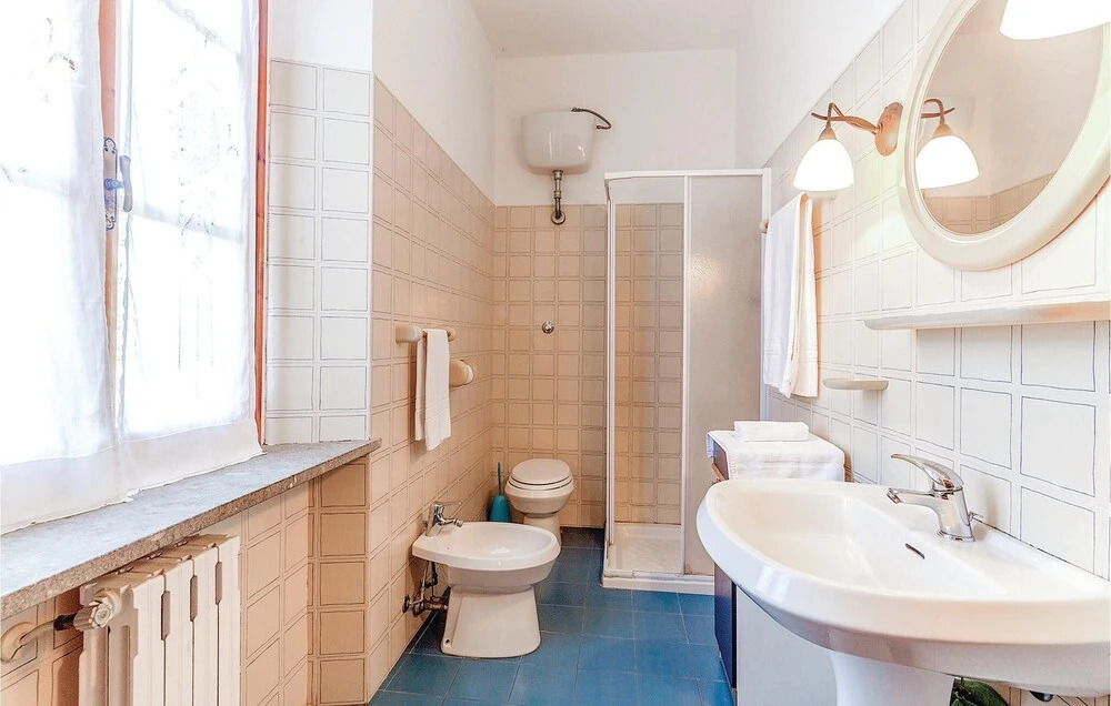 Awesome Home In Rosignano Marittimo Li