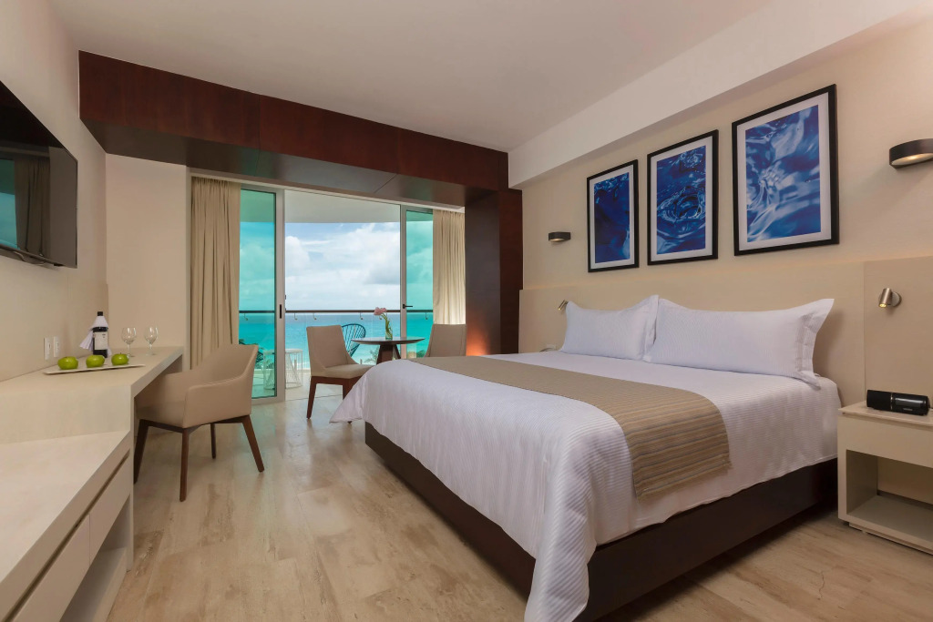 Krystal Grand Cancun All Inclusive