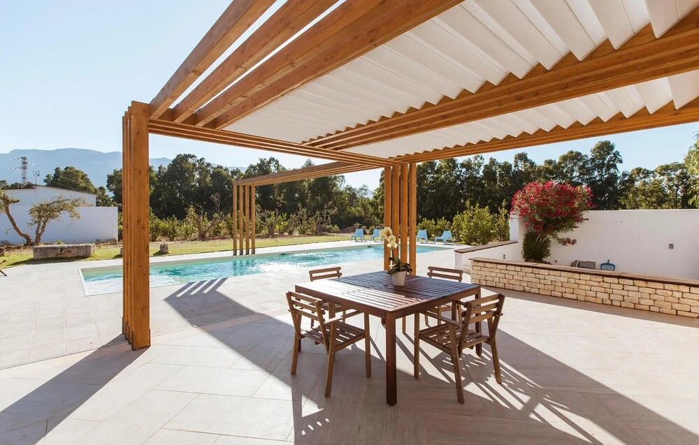 Amazing Home in Alcamo With Outdoor Swimming Pool, Wifi and 3 Bedrooms
