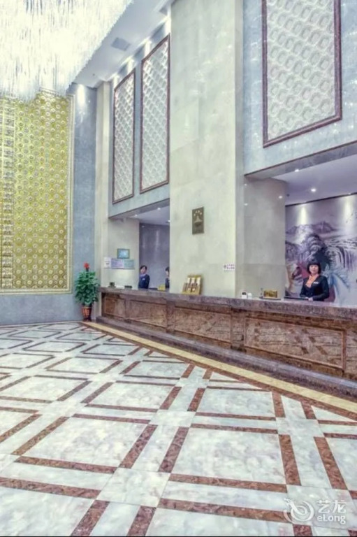 June Hotel