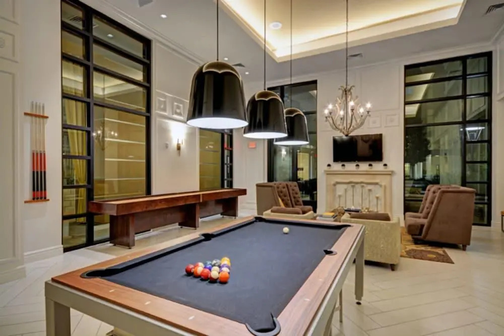 Global Luxury Suites Baypointe Station