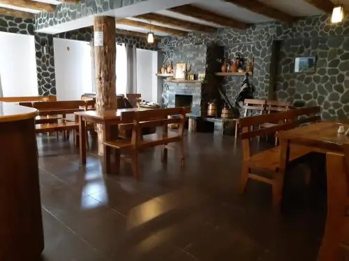 Guesthouse Lasharai