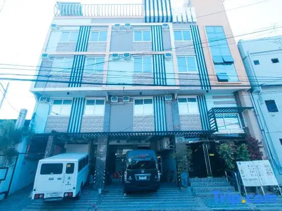 RedDoorz Plus at Seventy Five Inn Near Manila Airport