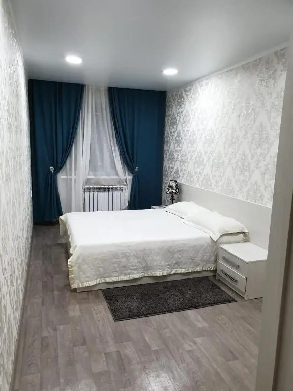 Apartment on Metallurgov 32