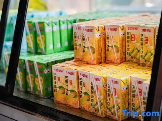 San Chao Hot Spring Town Hotel (Chaozhou Hanjiang Xixi Bidao Tiantouhe Park Branch)