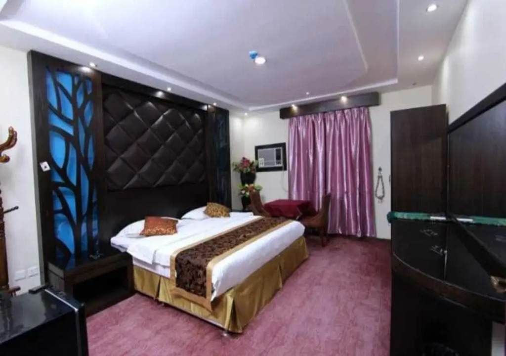 Reef Suites