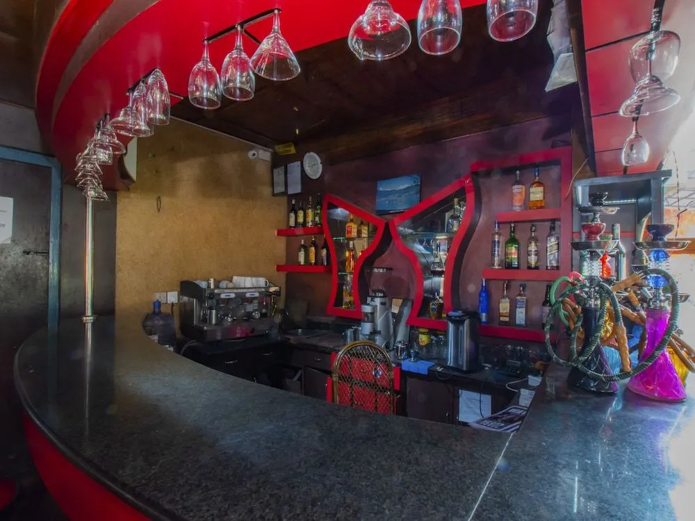 Oyo 301 Hotel Monal