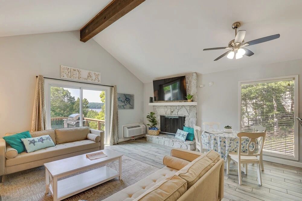 Margaritaville Osage Beach Home w/ Lake Views