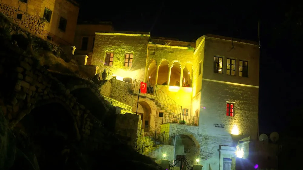 Tulpar Cave Hotel
