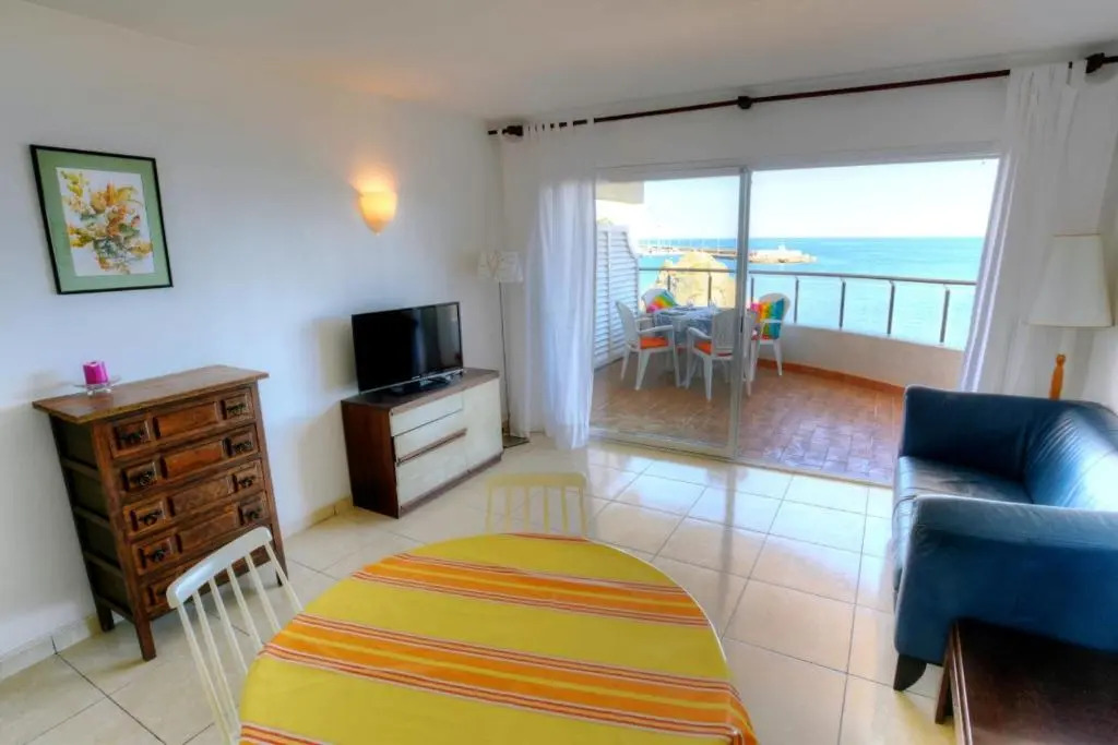 C16013 Club de Mar