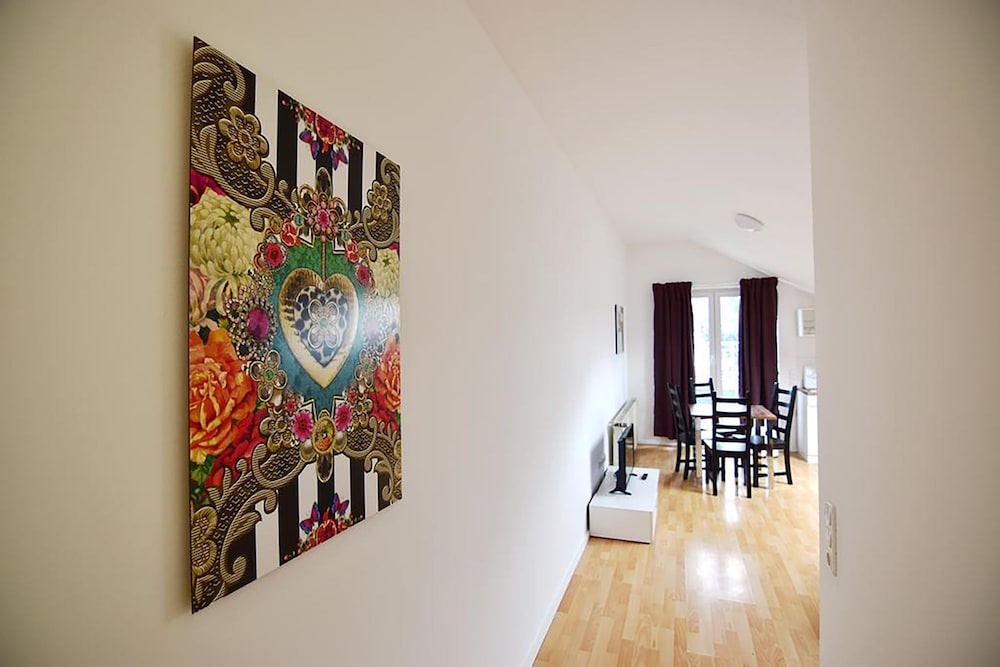 Beny Hotel Apartments