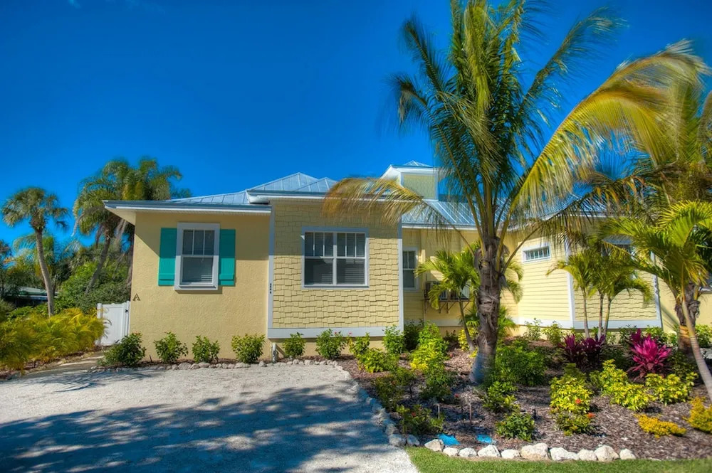 Hawaiian Hideaway Apartment 4