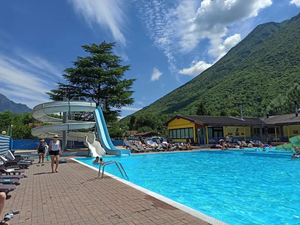 Bungalow SEAESTA RED Lago di Lugano