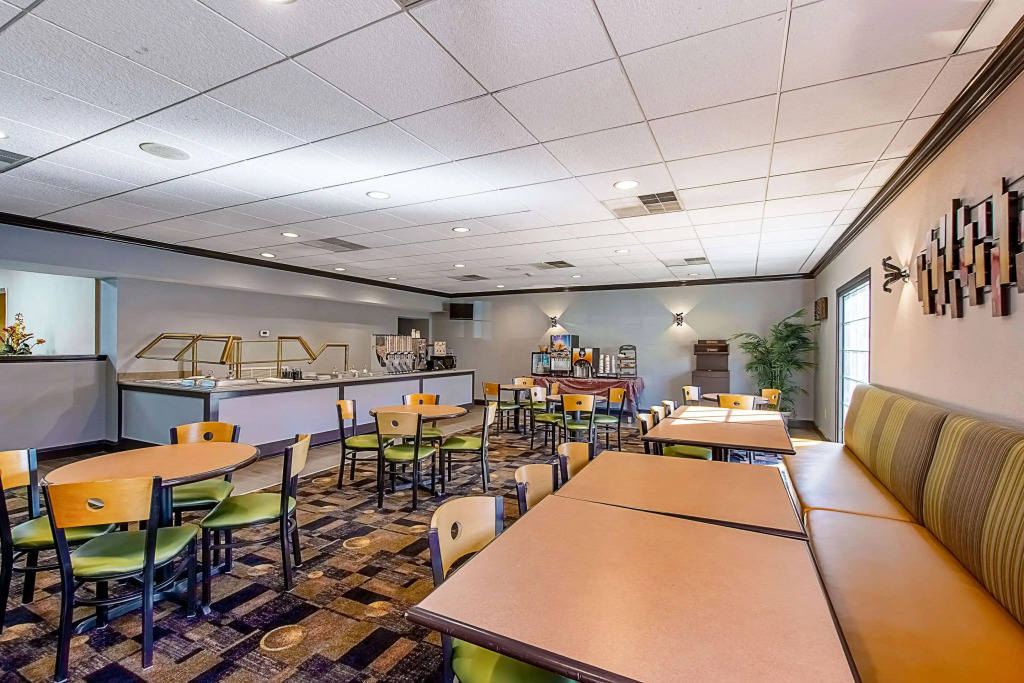 Clarion Inn Columbia Airport