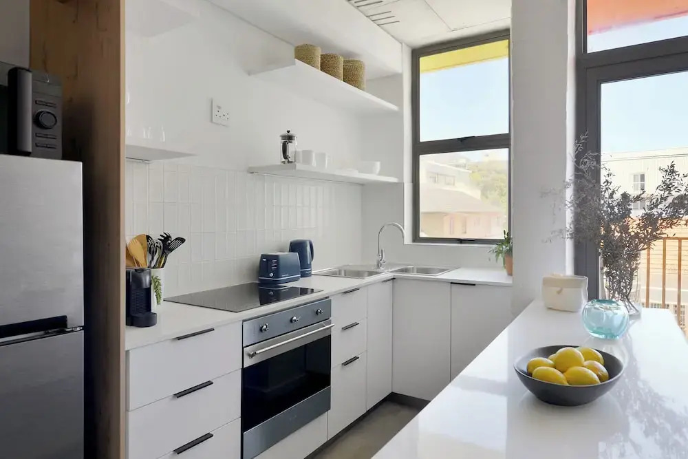 SIX on N - Fluent Serviced Apartments