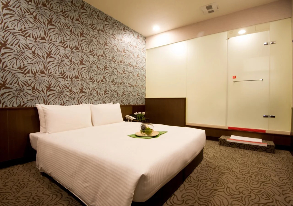 Ximen Holiday Fun Hotel