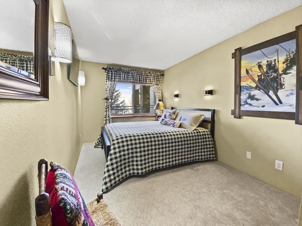 Powderhorn Condominium C302 2 Bedrooms 2 Bathrooms Condo