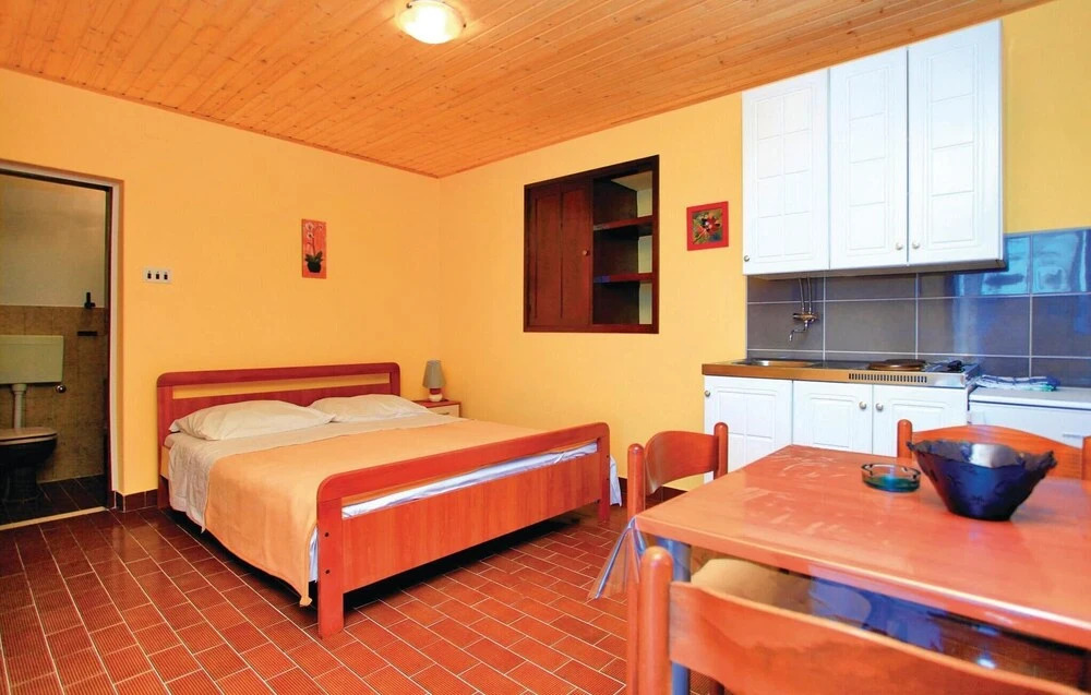 Awesome Apartment in Prizba With 3 Bedrooms