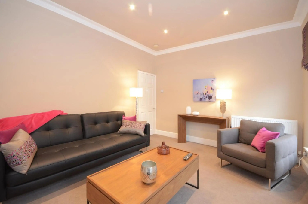 Lucy's Lodge- Most Stylish Apartment On Vibrant Bishy Road