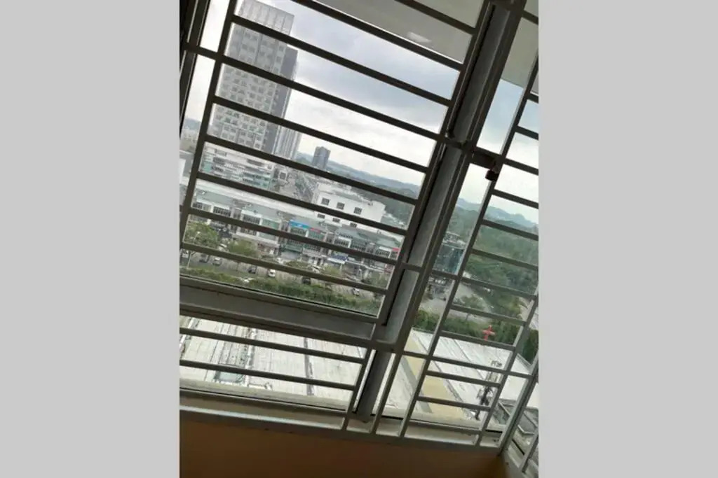 Baojuwu@2 Bedrooms Akademik Suites Austin Height