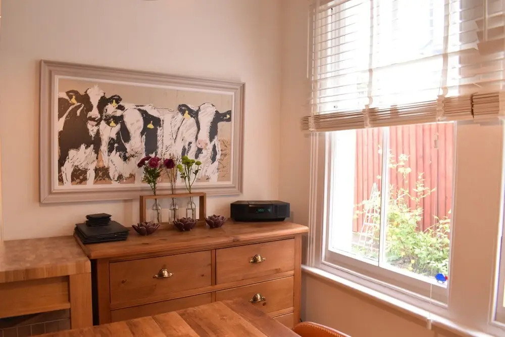 Well-decorated 2 Bedroom Garden Flat in Balham