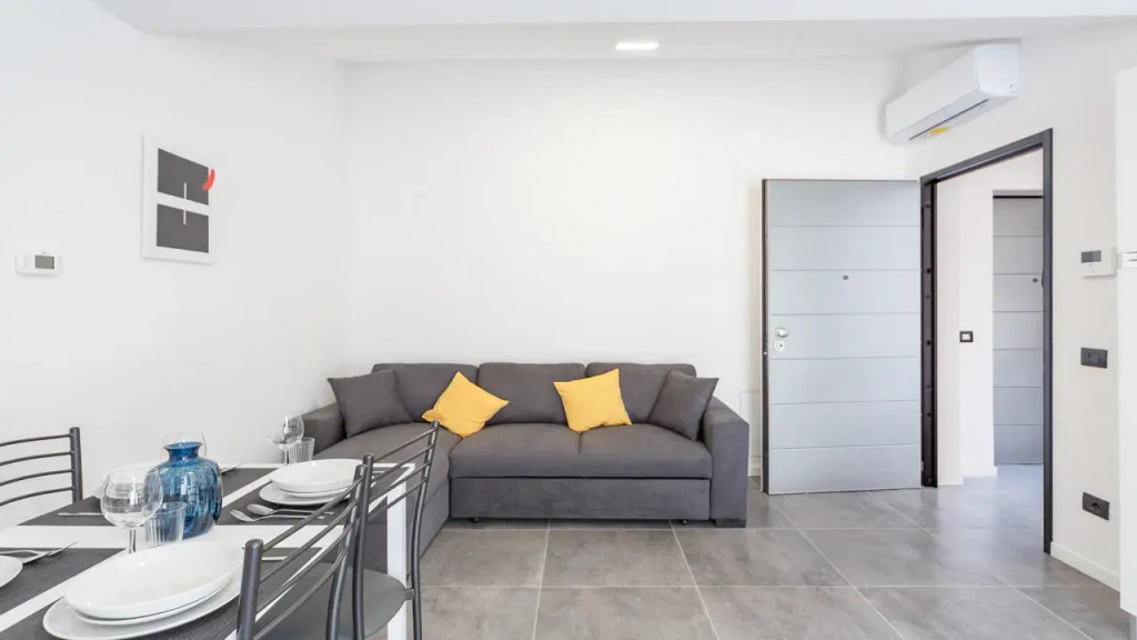 KHL APARTMENTS - SanSiro, Milano