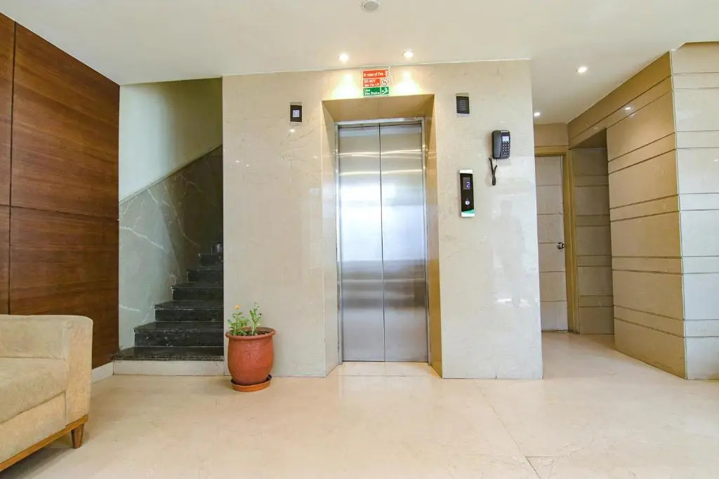 Fabhotel Occean Residency