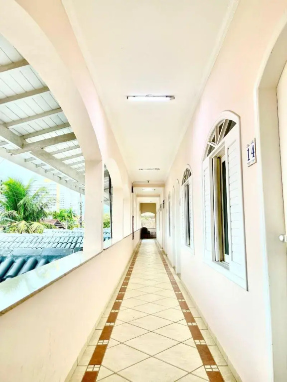 Surfside Suites