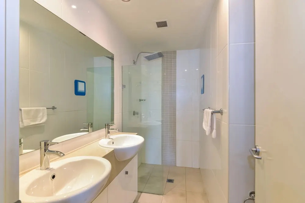 Coast Luxury Apartment 32