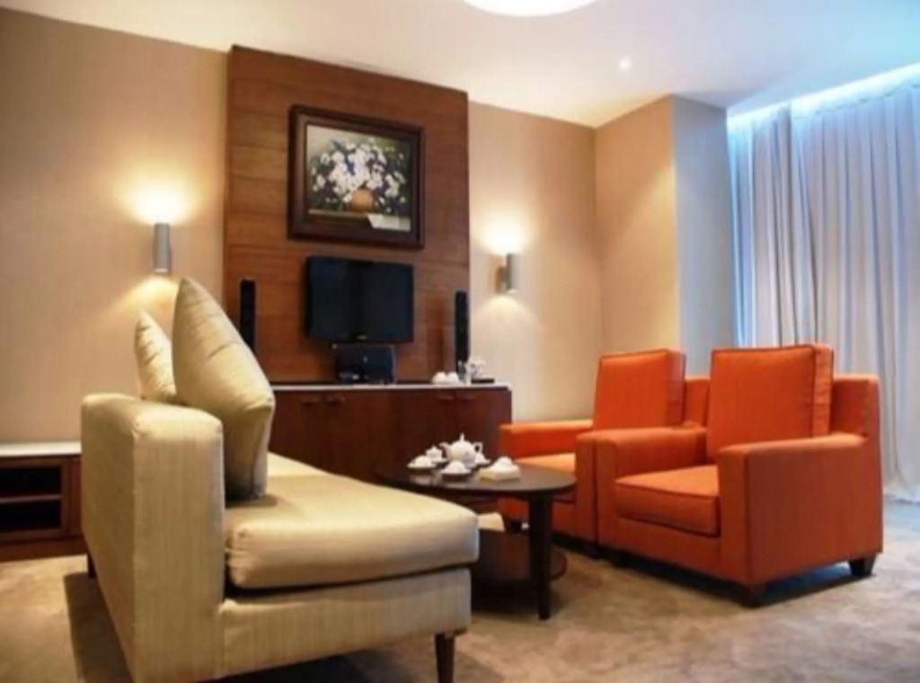 Petro Hotel