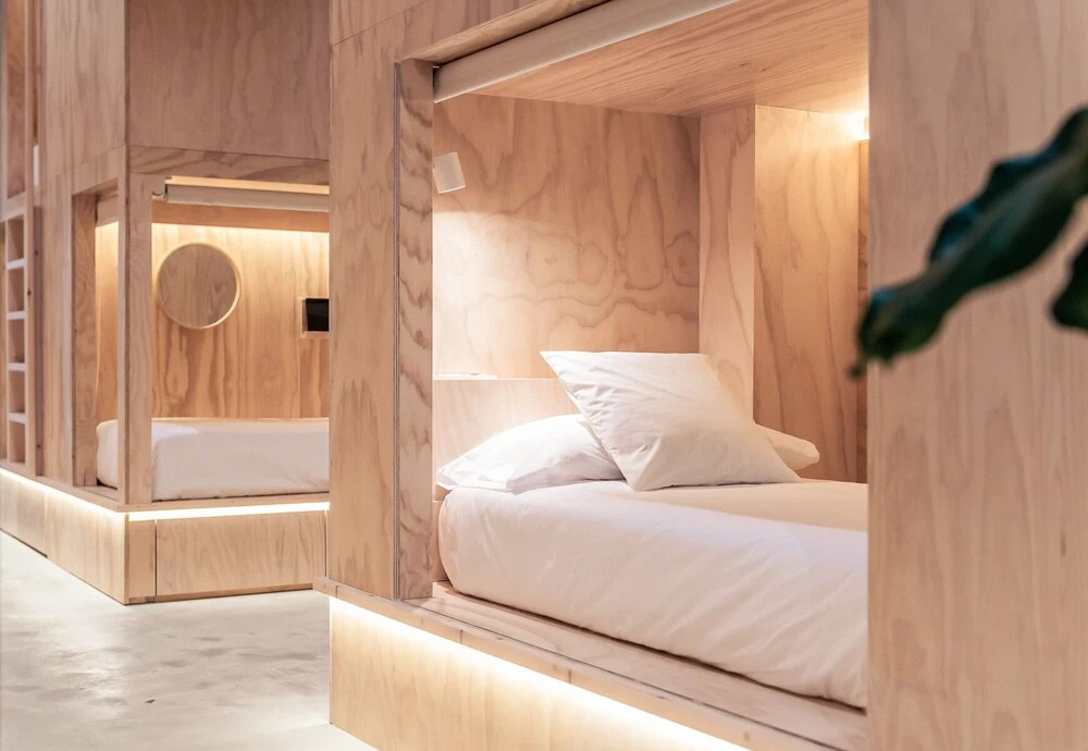 Colo Colo Hostel - Single Private Beds