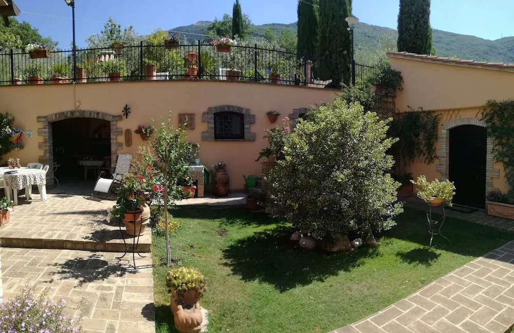 LAgrifoglio di Assisi Residenza di Campagna