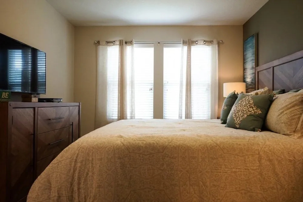Tvpm-5148ch/cb 4 Bedroom Townhouse by RedAwning, Kissimmee