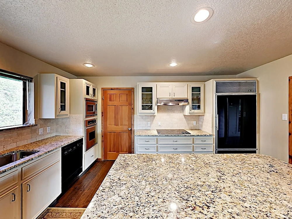 509 Spicewood - 4 Br Home