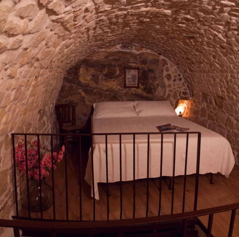 Si-Moutique, le Case-grotte degli Avi 2