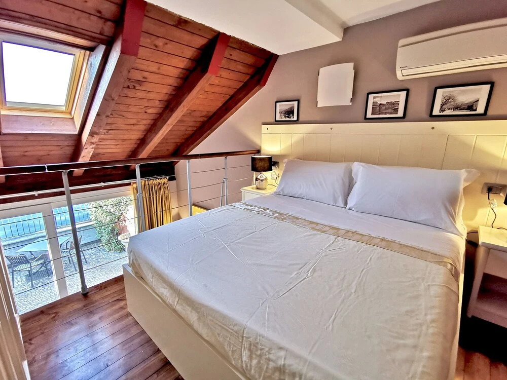 Luxury Cottage by Design Studio