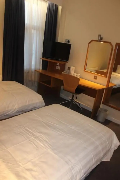 Corona Hotel Rotherham Sheffield Meadowhall