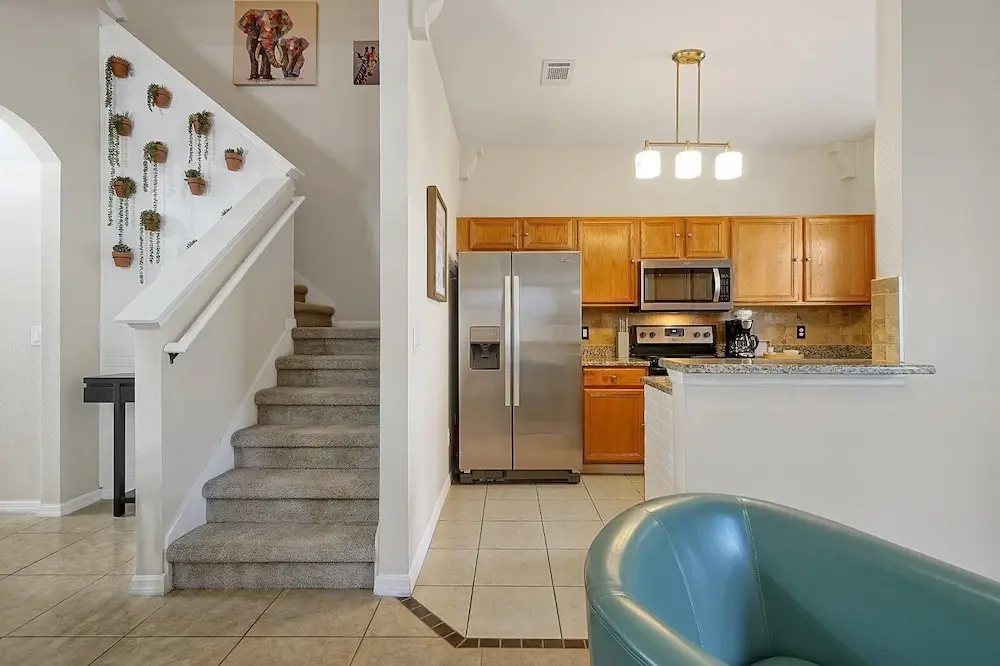 916 Calabria AVE Davenport Family