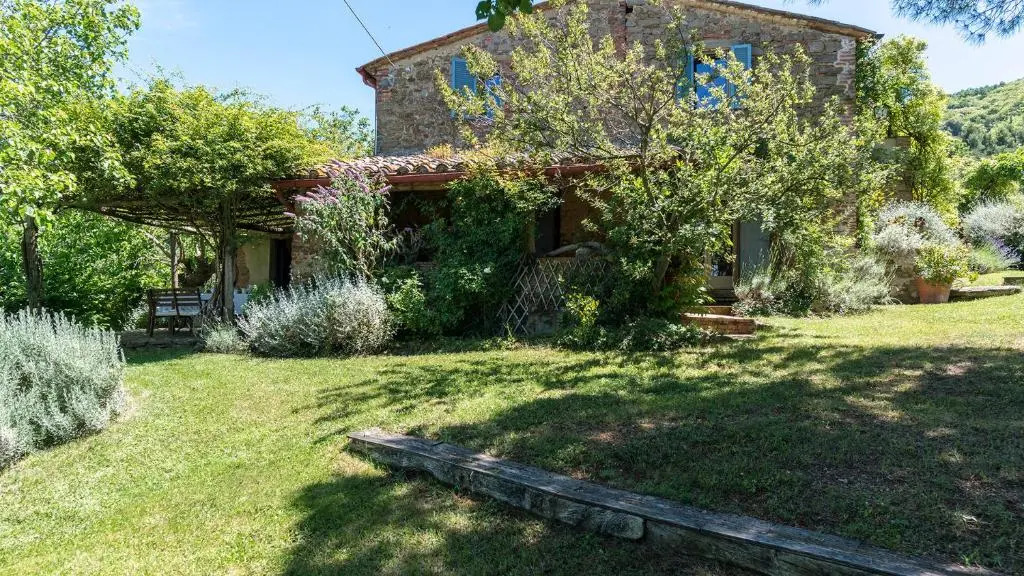 Campodalto 8, Emma Villas